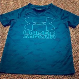 Gently used Boys UA green/ teal short sleeve shirt